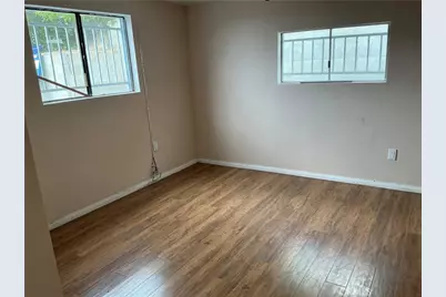 1947 Delta, Los Angeles, CA 90026 - Photo 21