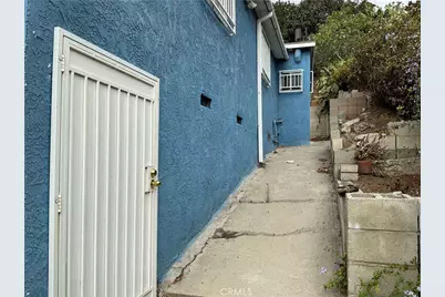 1947 Delta, Los Angeles, CA 90026 - Photo 3