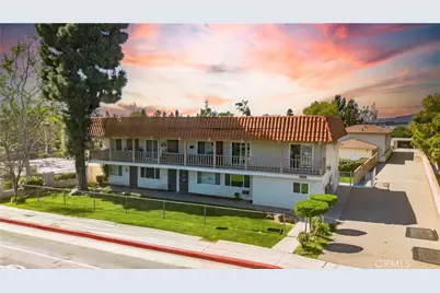 5593 Pioneer Boulevard #18, Whittier, CA 90601 - Photo 1