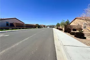 12978 9th Ave, Victorville, CA 92395 - Photo 33