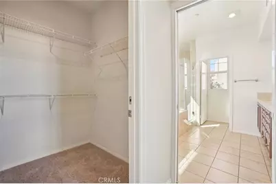 5692 Como, Woodland Hills, CA 91367 - Photo 39