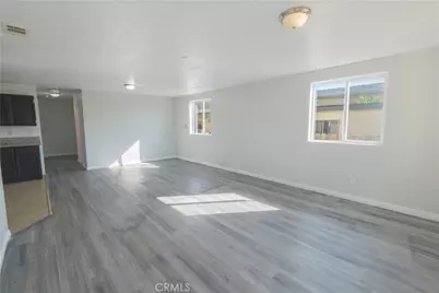 149 W Colden Avenue, Los Angeles, CA 90003 - Photo 5