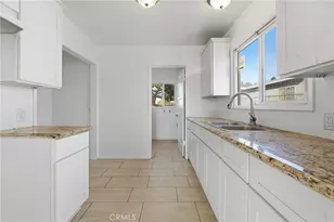 2147 S Towne, Pomona, CA 91766 - Photo 5