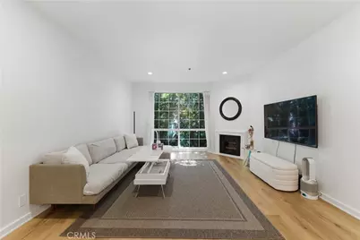 585 N Rossmore #209, Los Angeles, CA 90004 - Photo 7