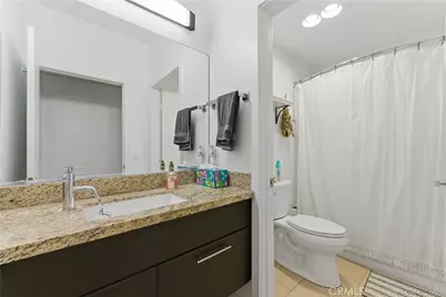 585 N Rossmore #209, Los Angeles, CA 90004 - Photo 21