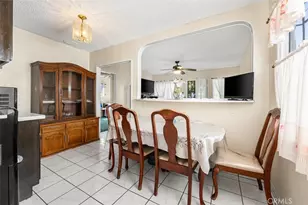 10208 S San Pedro St, Los Angeles, CA 90003 - Photo 11