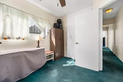 10208 S San Pedro Street, Los Angeles, CA 90003 - Photo 13
