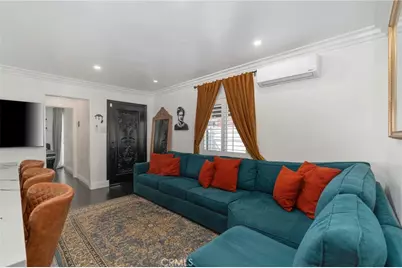 119 E 75th St, Los Angeles, CA 90003 - Photo 9