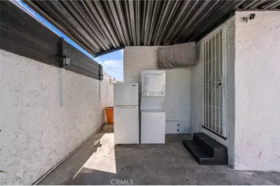 119 E 75th St, Los Angeles, CA 90003 - Photo 25