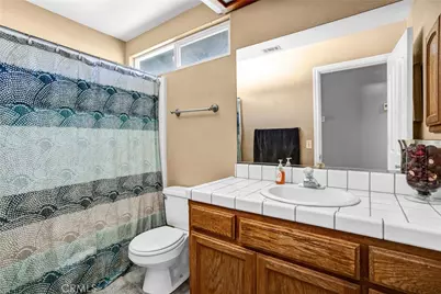 10439 Mesa, Oak Hills, CA 92344 - Photo 27