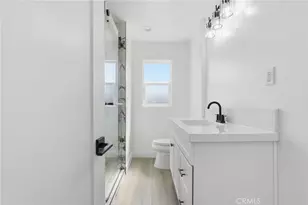 910 E 107th St, Los Angeles, CA 90002 - Photo 19