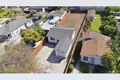 910 E 107th Street, Los Angeles, CA 90002 - Photo 41