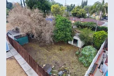 9211 Walnut, Bellflower, CA 90706 - Photo 23