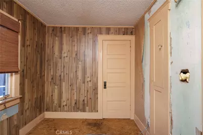 9211 Walnut, Bellflower, CA 90706 - Photo 11