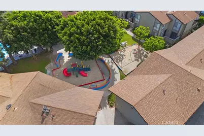 23314 Sesame #D, Torrance, CA 90502 - Photo 13