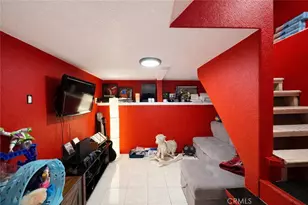 6926 Compton Ave, Los Angeles, CA 90001 - Photo 17