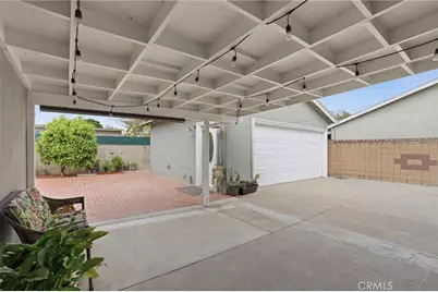 21235 Oakfort Avenue, Carson, CA 90745 - Photo 35