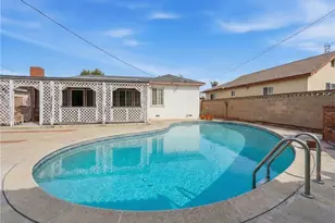 10456 Mapledale, Bellflower, CA 90706 - Photo 43