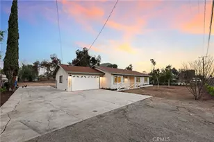 11061 Cypress, Riverside, CA 92505 - Photo 5