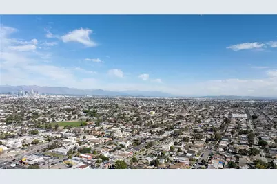 1845 W 66th, Los Angeles, CA 90047 - Photo 17