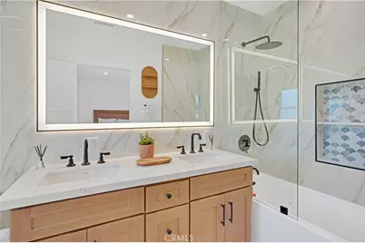 1800 S Oxford, Los Angeles, CA 90006 - Photo 29