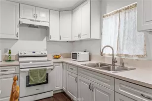 7977 Vista Del Rosa, Downey, CA 90240 - Photo 33