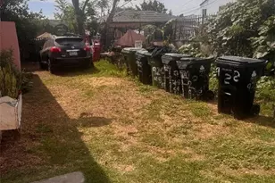 920 E 48th St, Los Angeles, CA 90011 - Photo 13