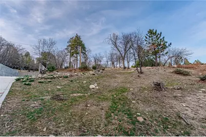 70 Panorama Road, Running Springs, CA 92382 - Photo 3