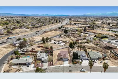 16277 Puesta Del Sol, Victorville, CA 92394 - Photo 23
