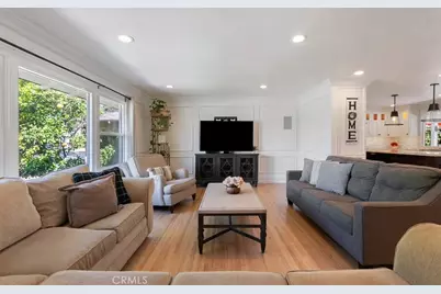 8318 Calmosa Avenue, Whittier, CA 90602 - Photo 7