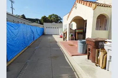 211 S Poinsettia Avenue, Compton, CA 90221 - Photo 5