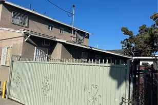 736 W 41st Pl, Los Angeles, CA 90037 - Photo 5