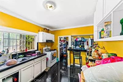 736 W 41st Place, Los Angeles, CA 90037 - Photo 9