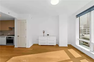 877 Francisco, Los Angeles, CA 90017 - Photo 15