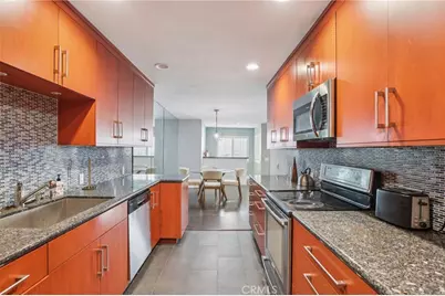 1121 N Olive Drive #211, West Hollywood, CA 90069 - Photo 11