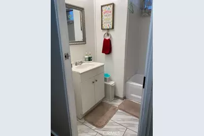 8600 Contreras Street #35, Paramount, CA 90723 - Photo 13