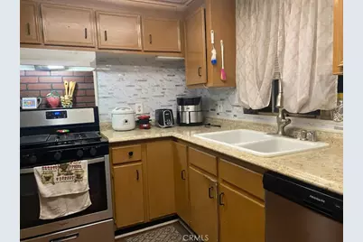 8600 Contreras Street #35, Paramount, CA 90723 - Photo 9