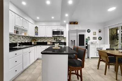 1795 W Glenoaks Avenue, Anaheim, CA 92801 - Photo 11