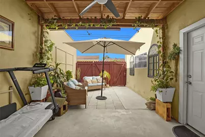 1795 W Glenoaks Avenue, Anaheim, CA 92801 - Photo 29