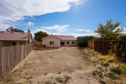 10304 Primrose Avenue, Hesperia, CA 92345 - Photo 25