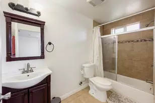 689 E 115, Los Angeles, CA 90059 - Photo 25