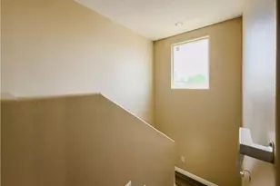 689 E 115, Los Angeles, CA 90059 - Photo 15