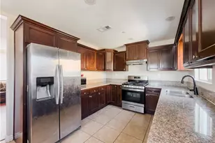 689 E 115, Los Angeles, CA 90059 - Photo 23