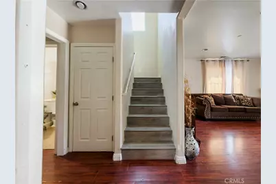 689 E 115, Los Angeles, CA 90059 - Photo 35
