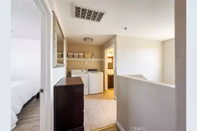 689 E 115, Los Angeles, CA 90059 - Photo 27