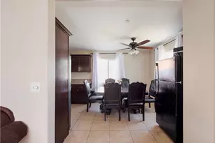 689 E 115, Los Angeles, CA 90059 - Photo 21