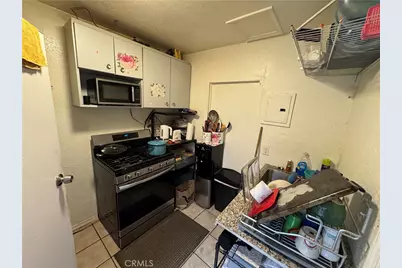 223 E 55th, Los Angeles, CA 90011 - Photo 29