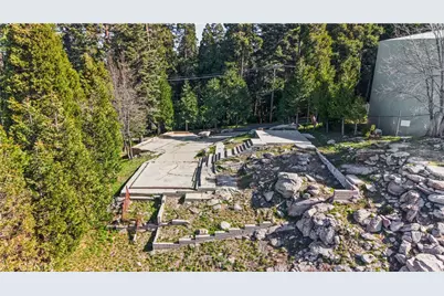 24347 Great View, Crestline, CA 92325 - Photo 13