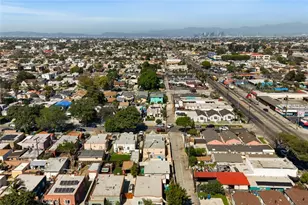 514 W 102nd St, Los Angeles, CA 90044 - Photo 31