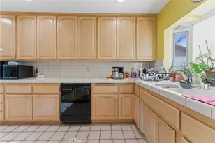 10406 Hasty, Downey, CA 90241 - Photo 17